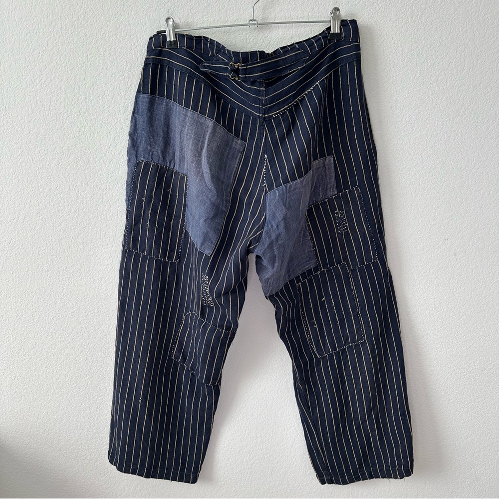 MAGNOLIA PEARL Lilou Distressed
Patchwork Pants One Size - Picture 12 of 15